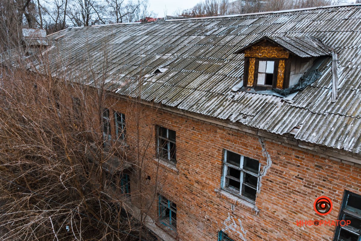 Можно выдумать массу легенд Можно выдумать массу легенд