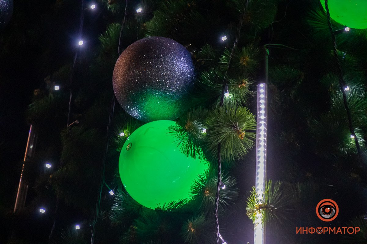 Маскируется под иголки