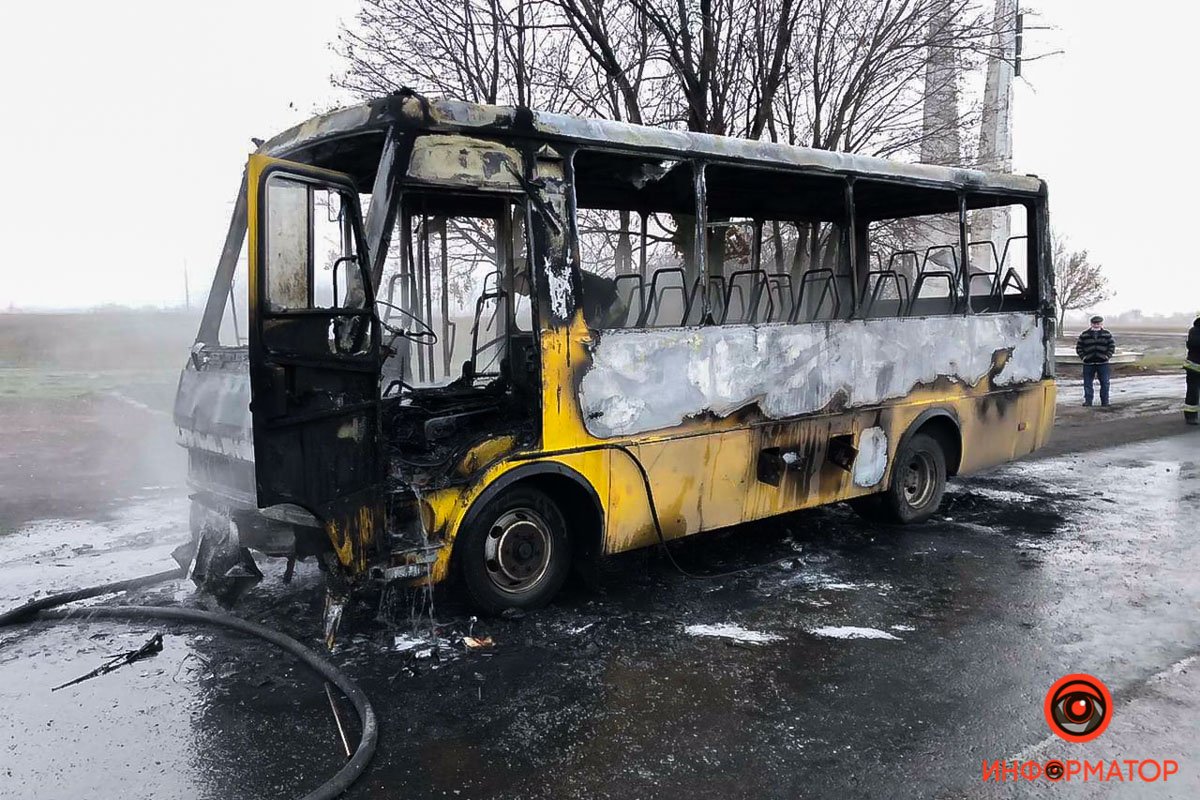 Возгорание произошло в моторном отсеке Возгорание произошло в моторном отсеке