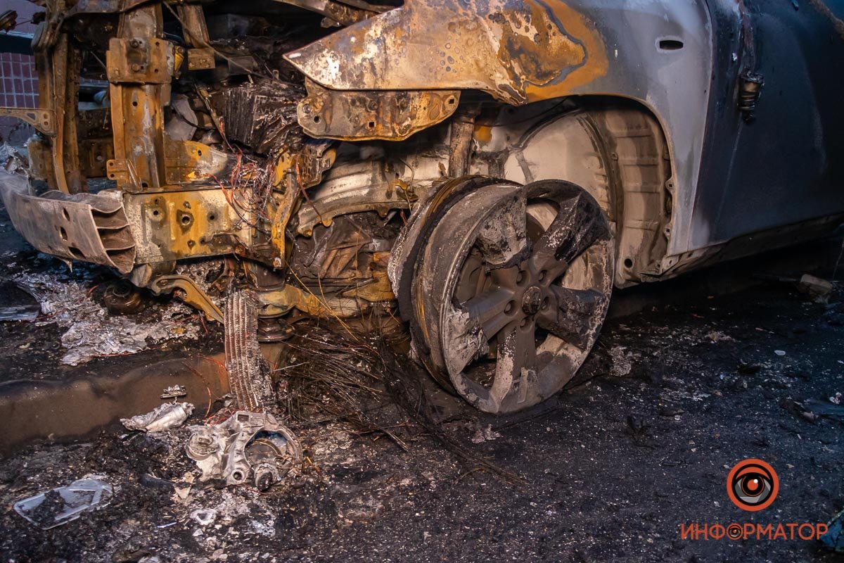 Горели 2 авто Горели 2 авто