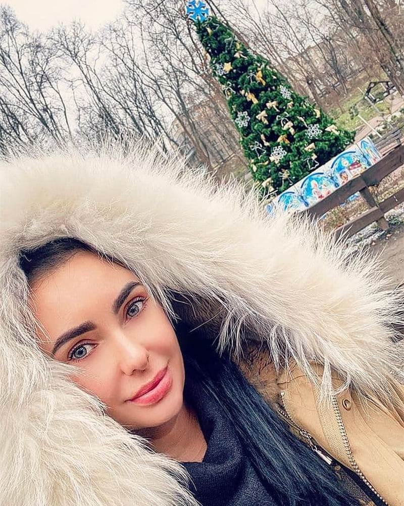 @k.c_o_n_t_e