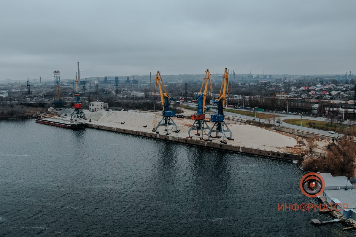 Журавлики клюют песок