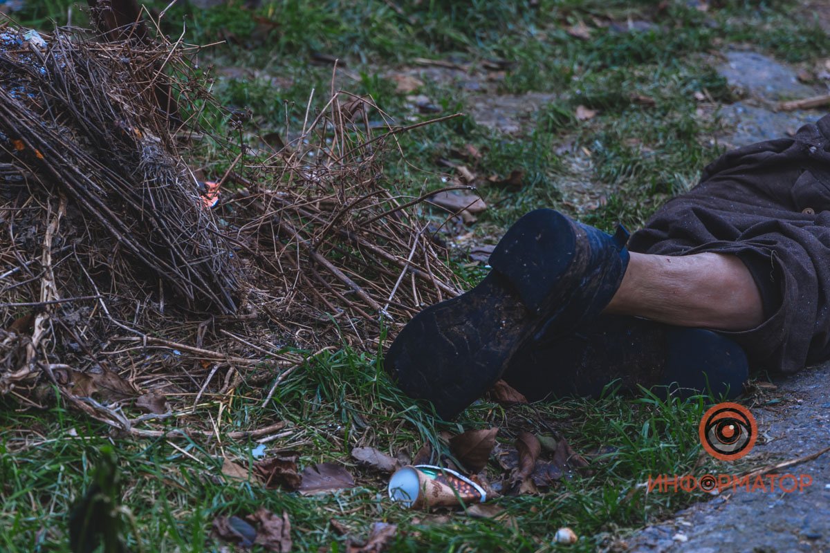 Есть основания предполагать, что мужчина упал и замерз