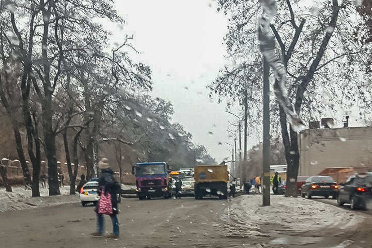 Последствия ледяного дождя в Днепре: хроника непогоды 13