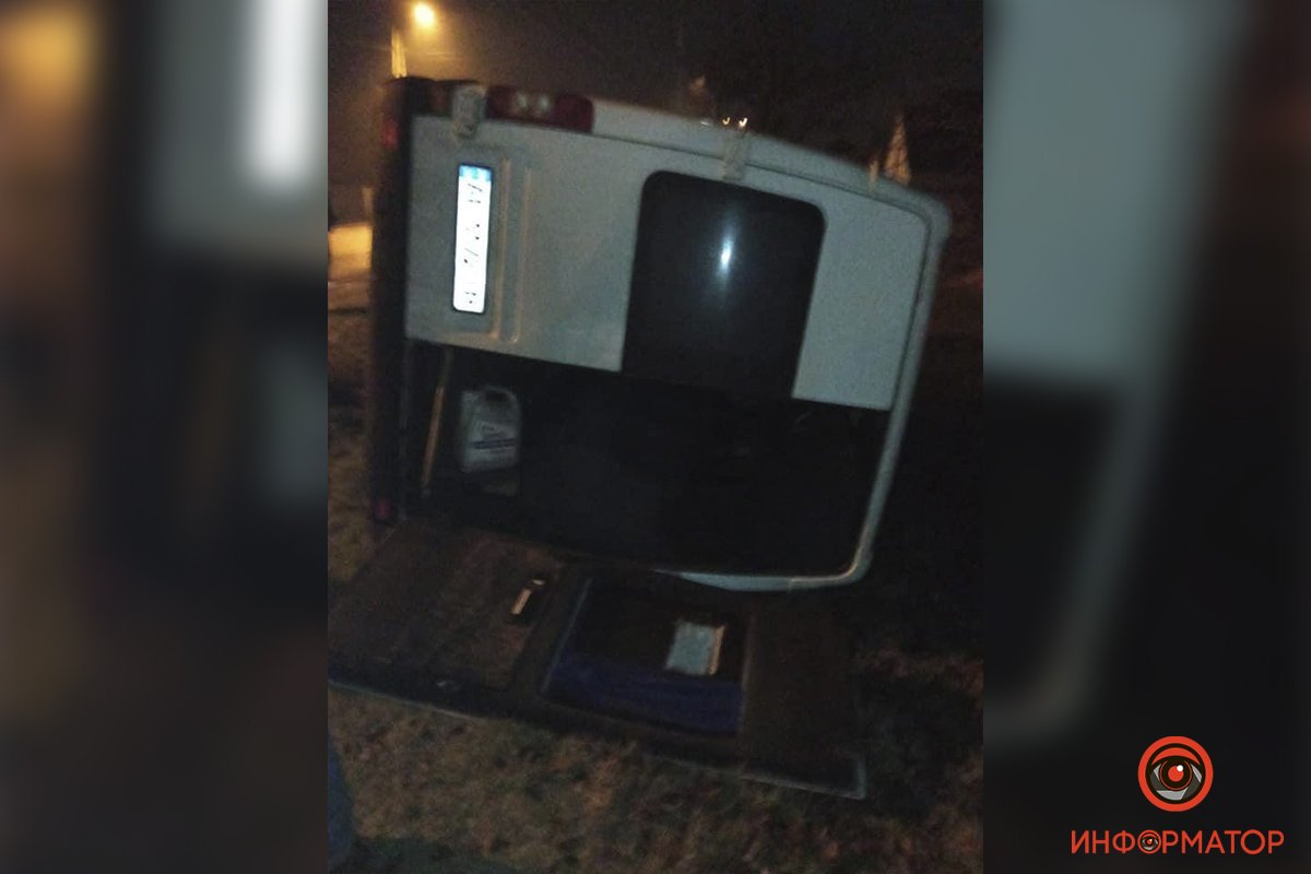 В салоне маршрутки было порядка 10 пассажиров