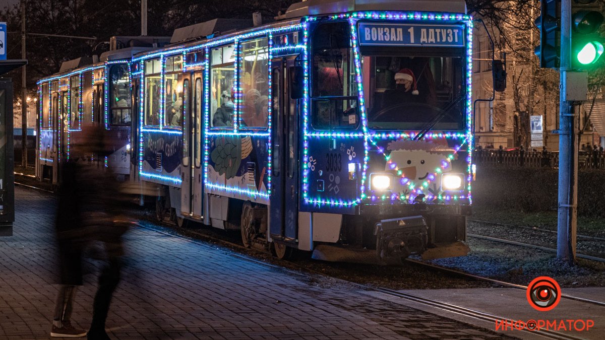 Как в Днепре будут работать трамваи в новогоднюю ночь: график