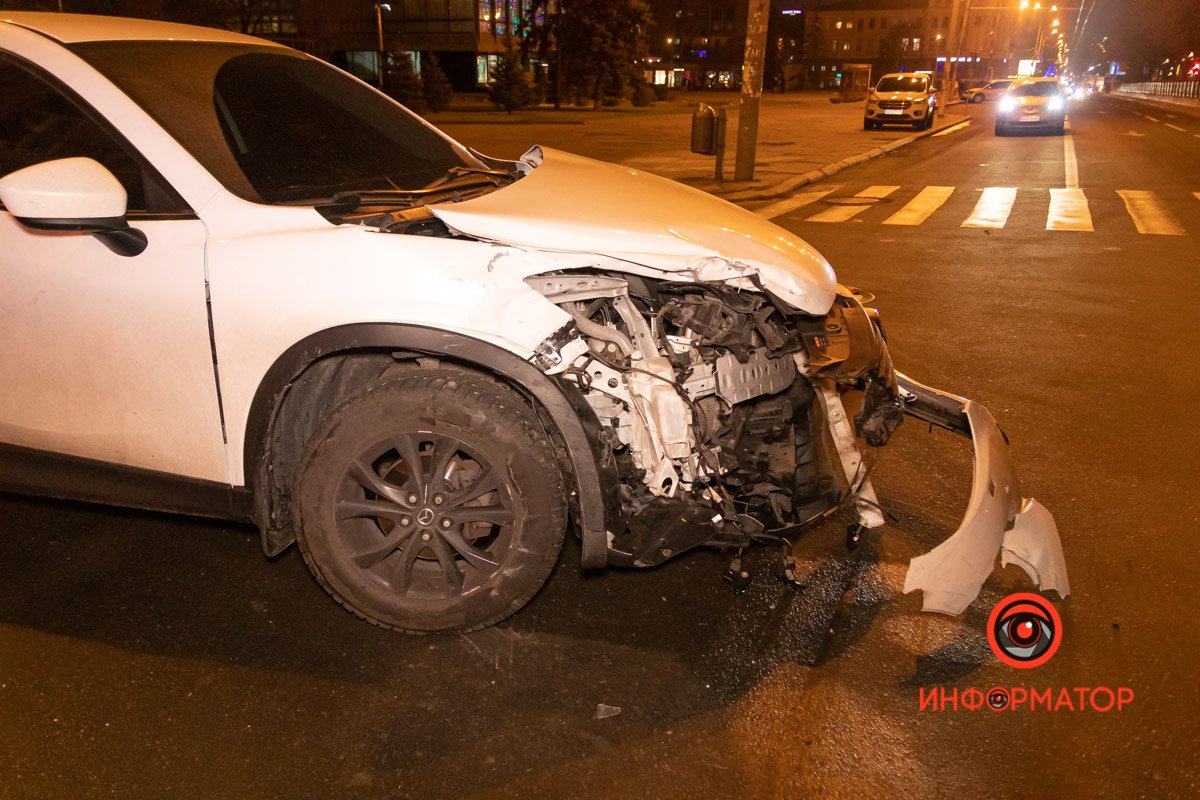 Повреждения Mazda Повреждения Mazda