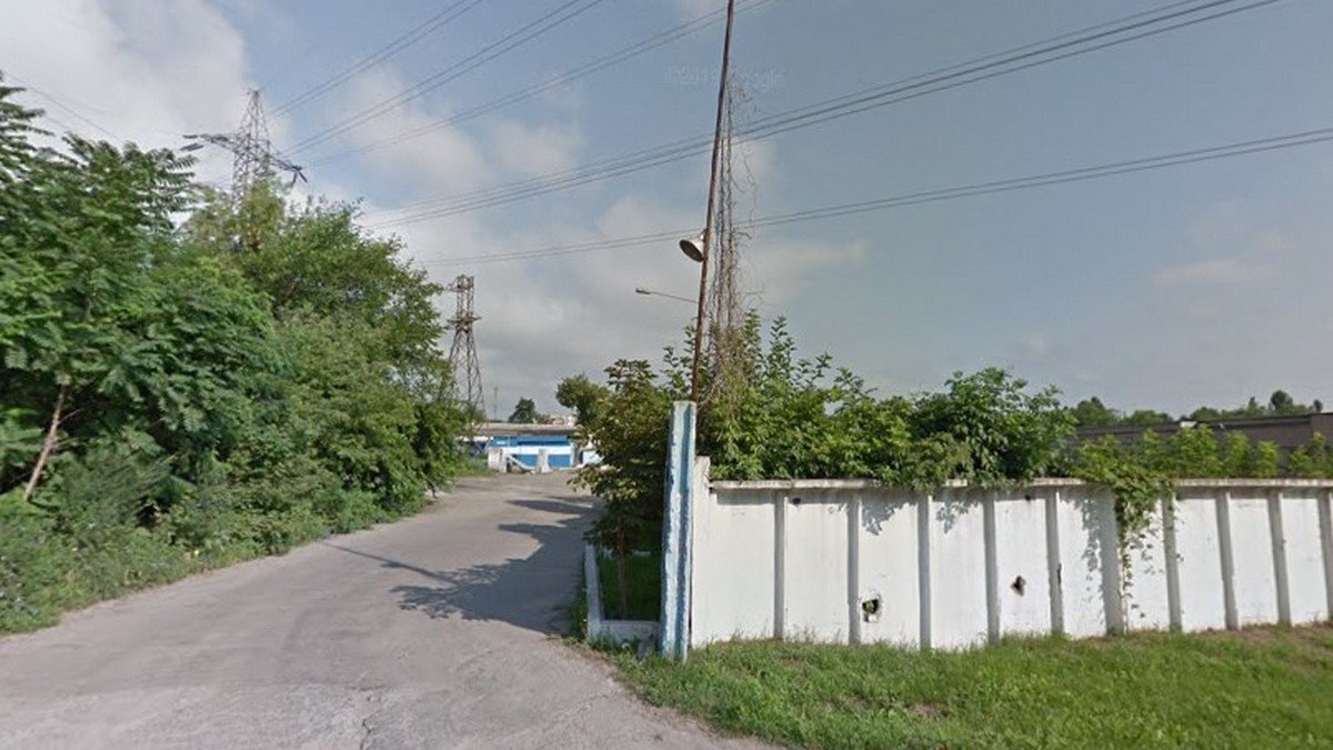 В Каменском в канализационном колодце обнаружили мумифицированный труп женщины