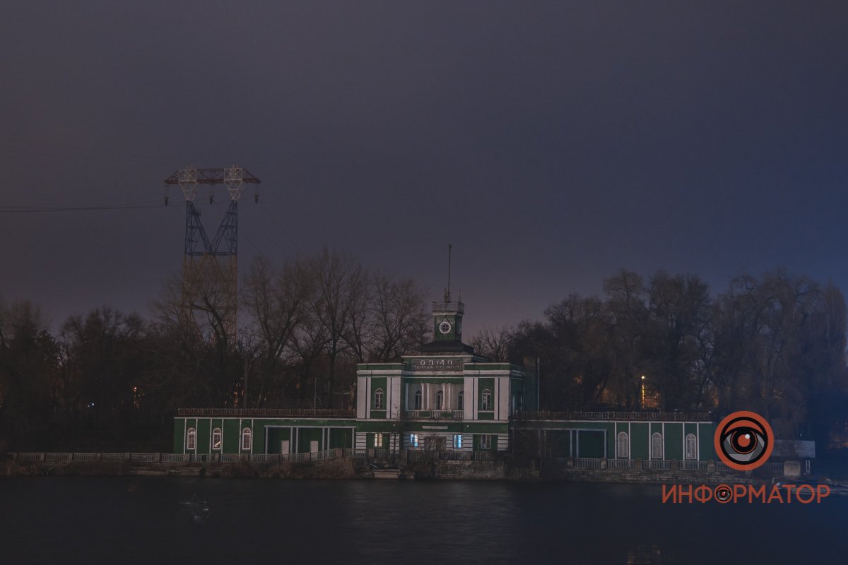 Мрачновато, но завораживает Мрачновато, но завораживает