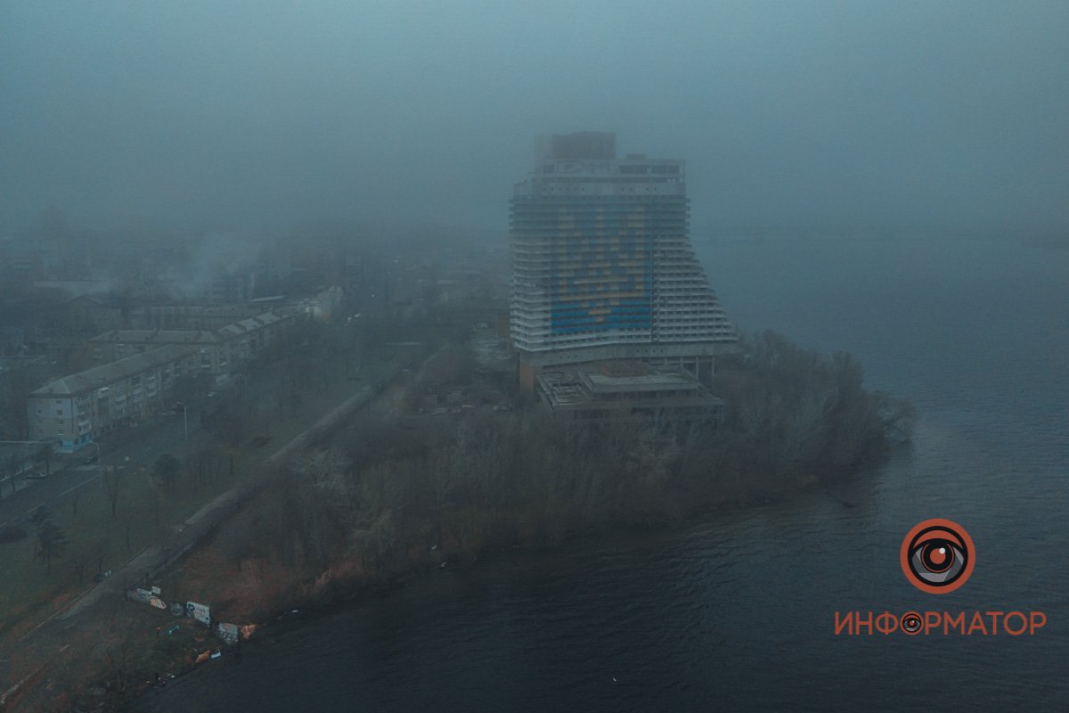 Иногда хочется собрать все вещи в узелок и уйти в туман