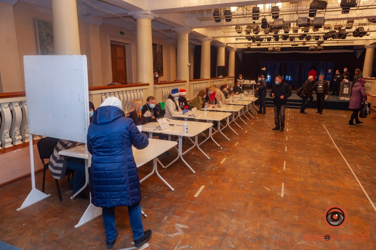 Для того, чтобы выборы состоялись, необходима явка 50% избирателей Для того, чтобы выборы состоялись, необходима явка 50% избирателей