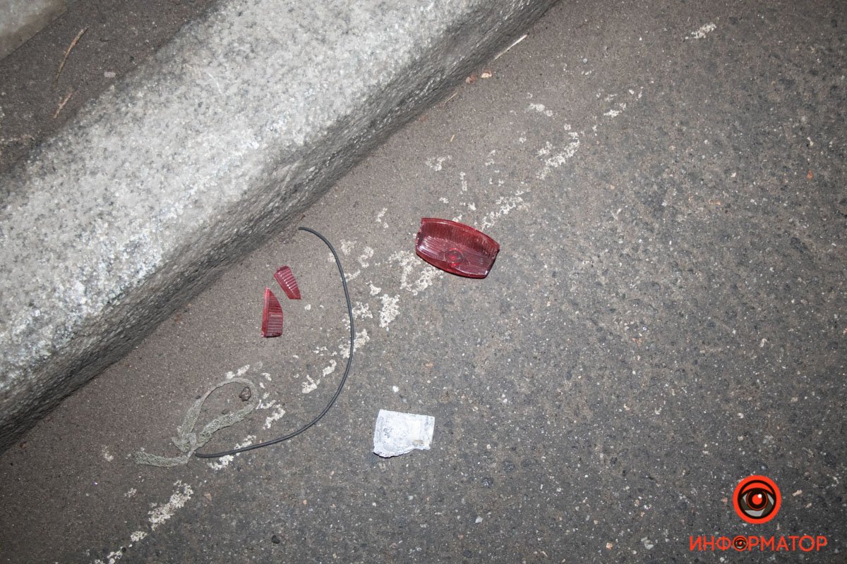 Занята правая полоса от автовокзала в сторону проспекта Нигояна