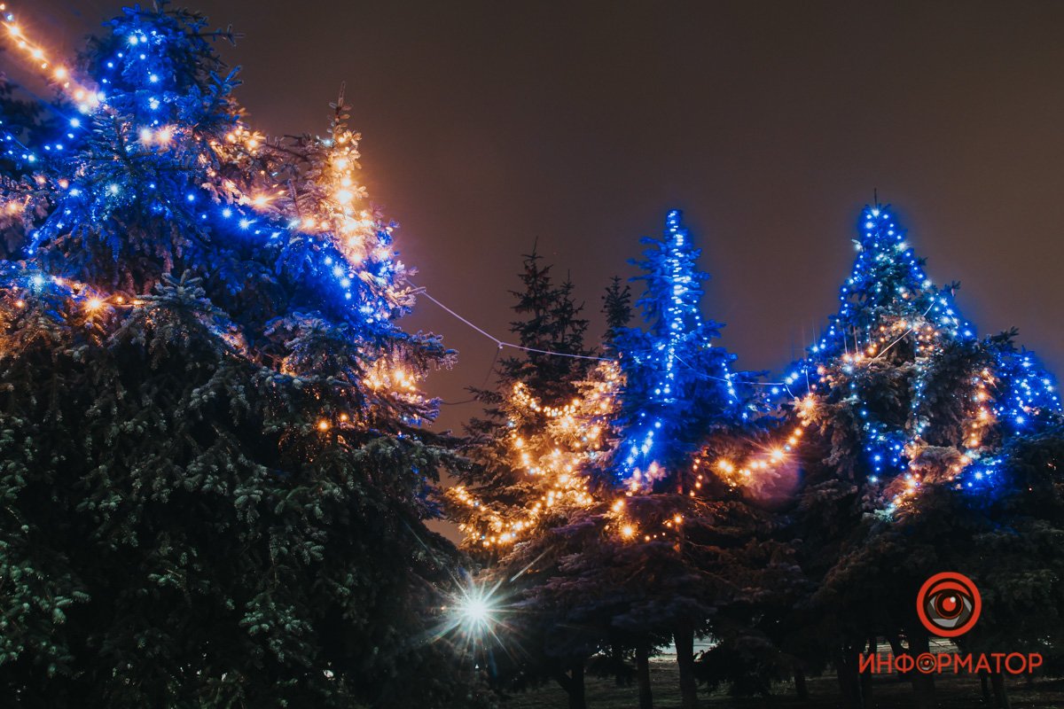 Слышен звук петард