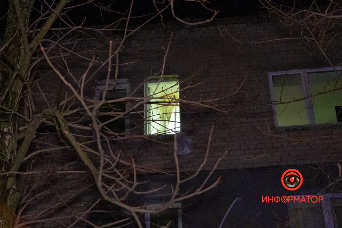 От госпитализации жилец квартиры и его товарищ отказались