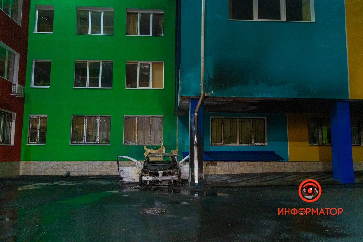 Причины случившегося выясняют эксперты