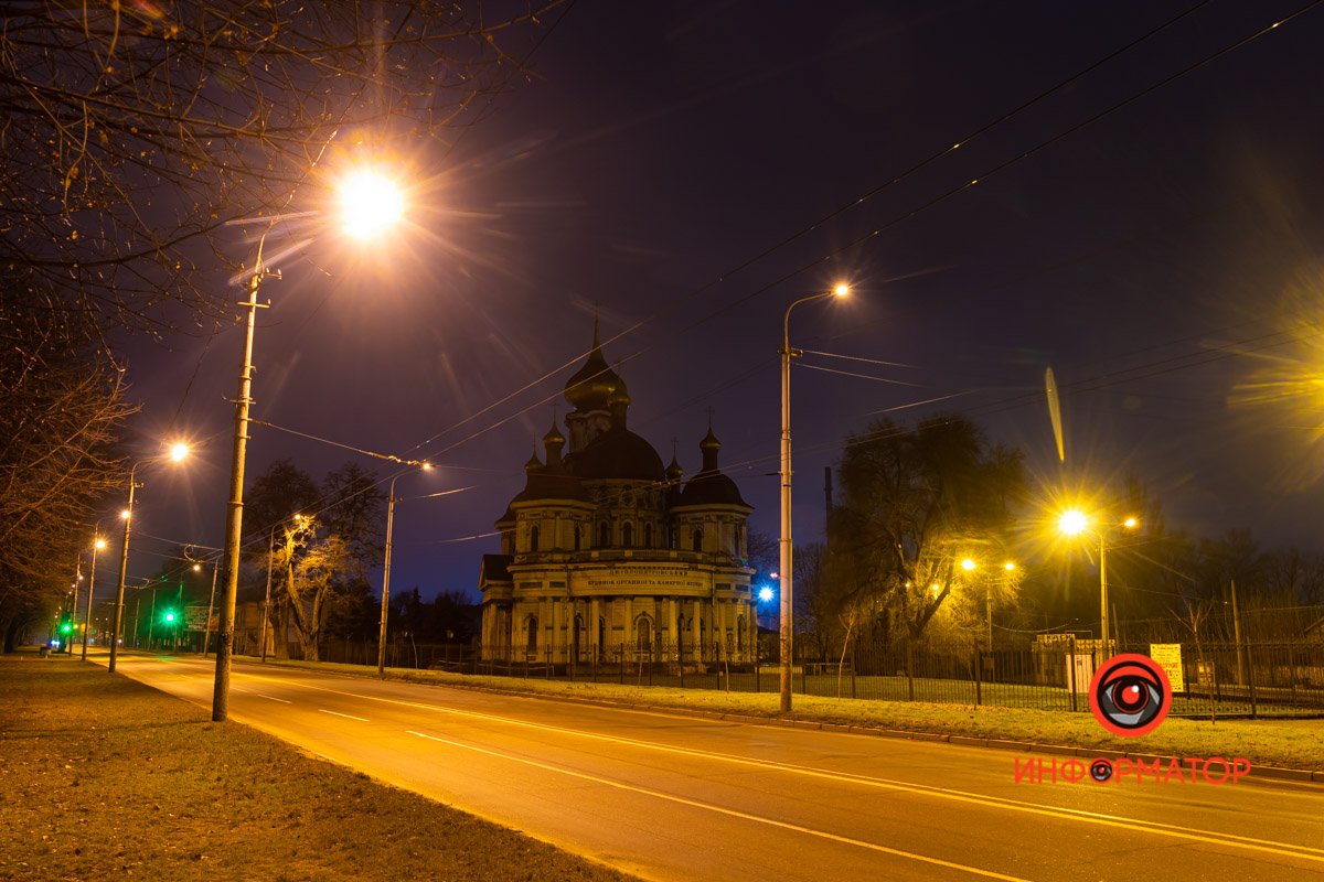 Лучшие декорации для органного зала - полуночная тишина и мрак Лучшие декорации для органного зала - полуночная тишина и мрак