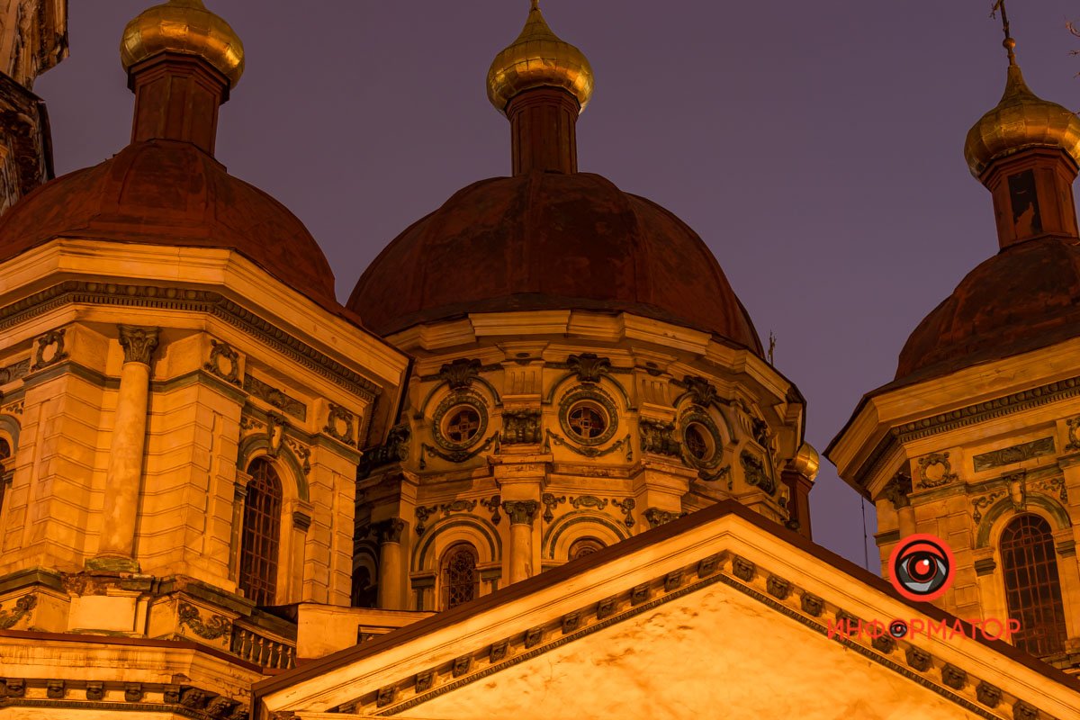 Пример неоклассицизма с элементами барокко Пример неоклассицизма с элементами барокко