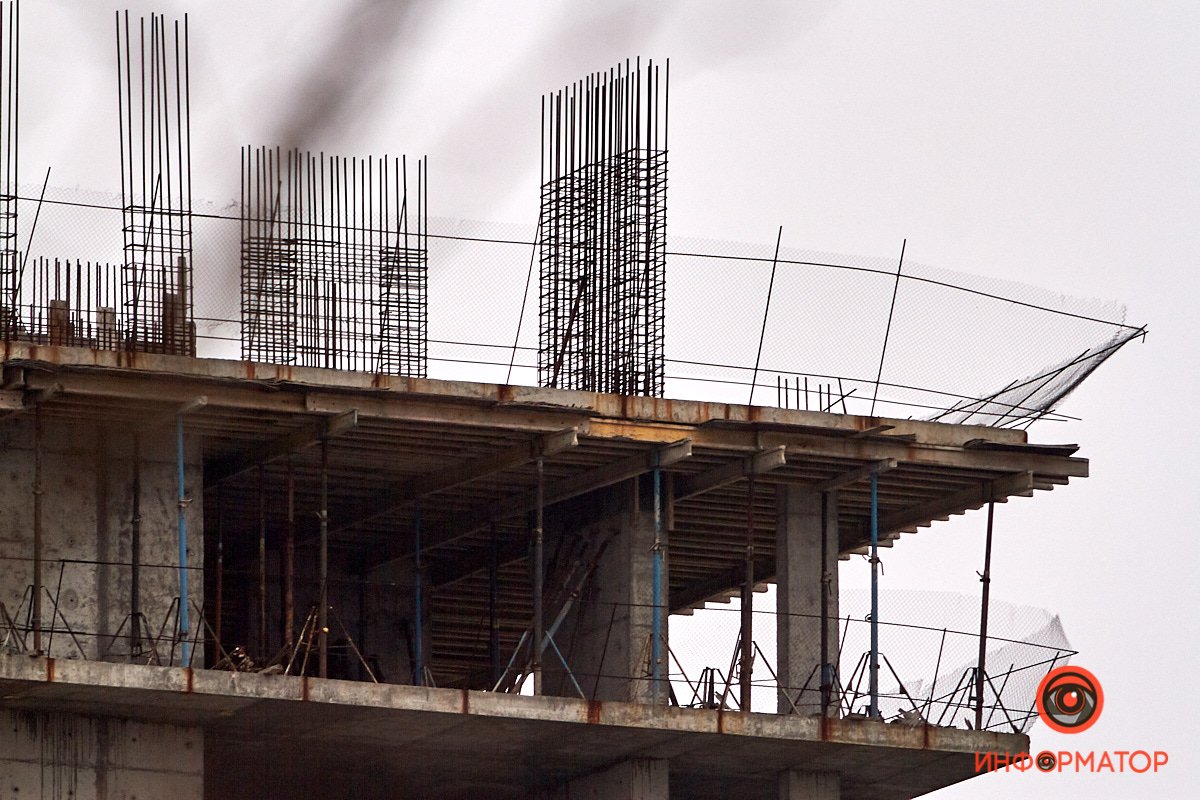 Замечательный день сегодня. То ли чай пойти выпить, то ли уволиться