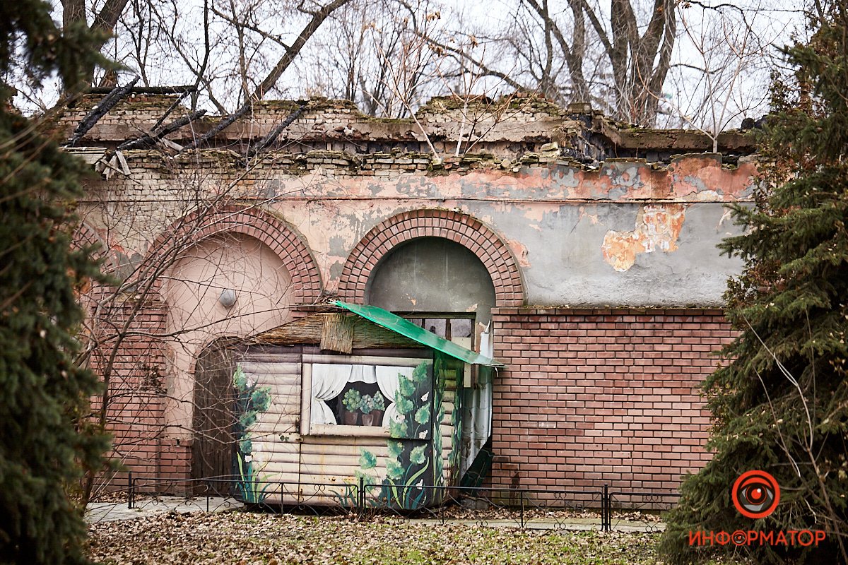 Они пытались хоть как-то разбавить этот пейзаж, но...