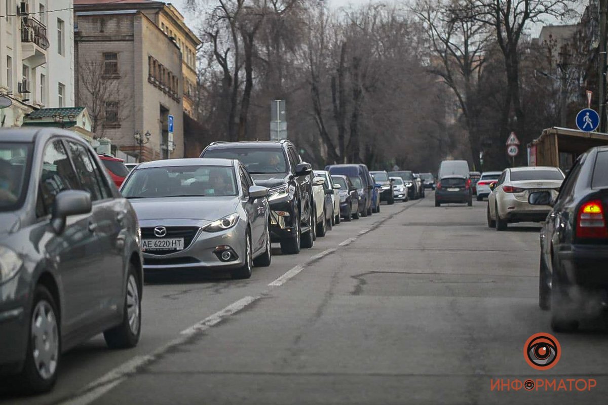 Следите за обстановкой на дороге Следите за обстановкой на дороге