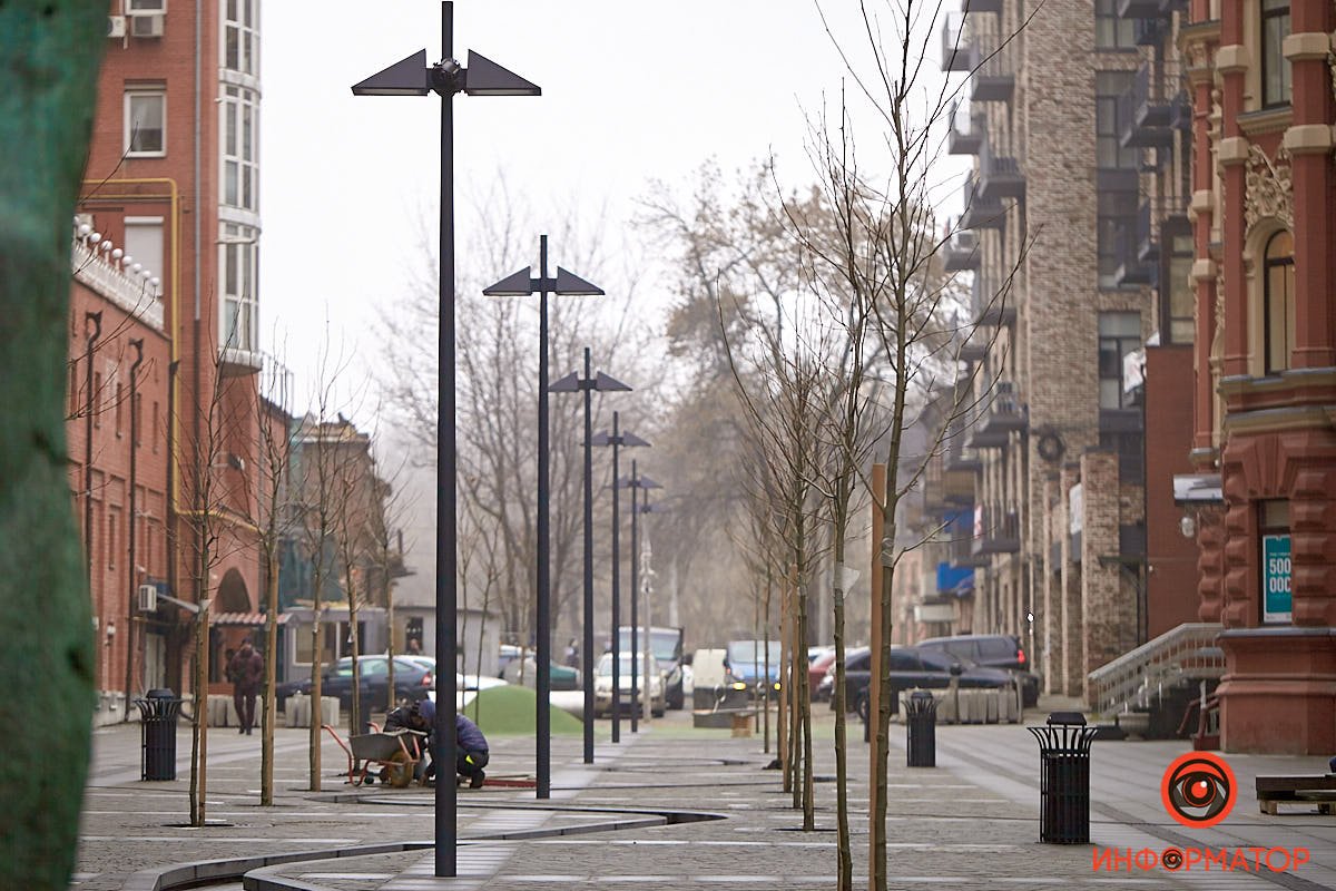 Установили освещение