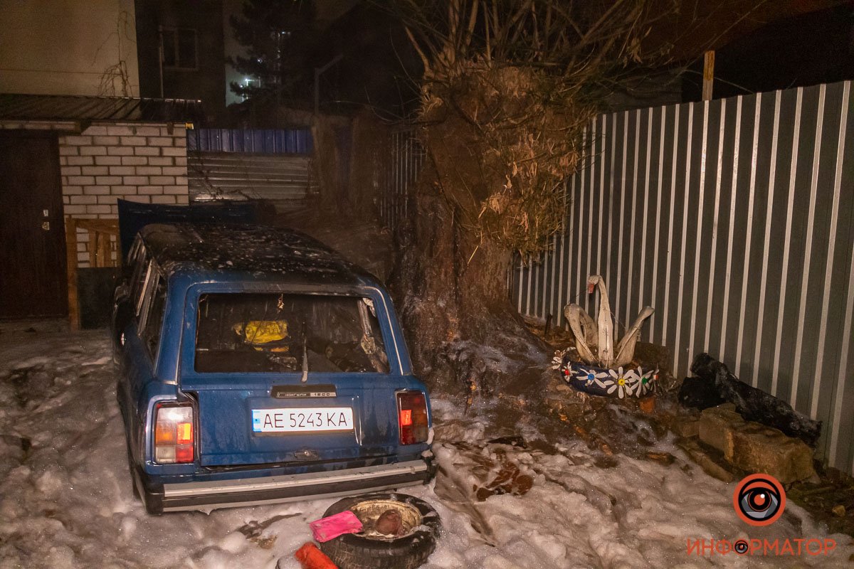 На Антоновича горел ВАЗ