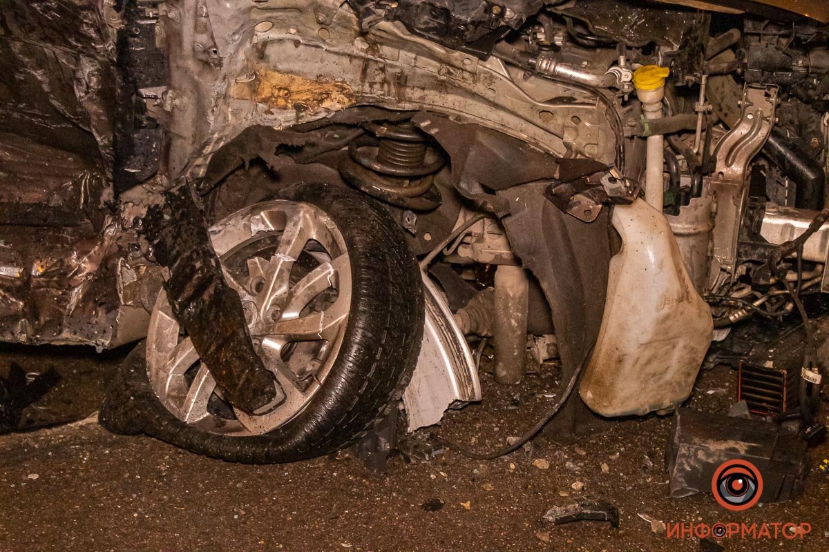 Водитель Renault пострадал Водитель Renault пострадал