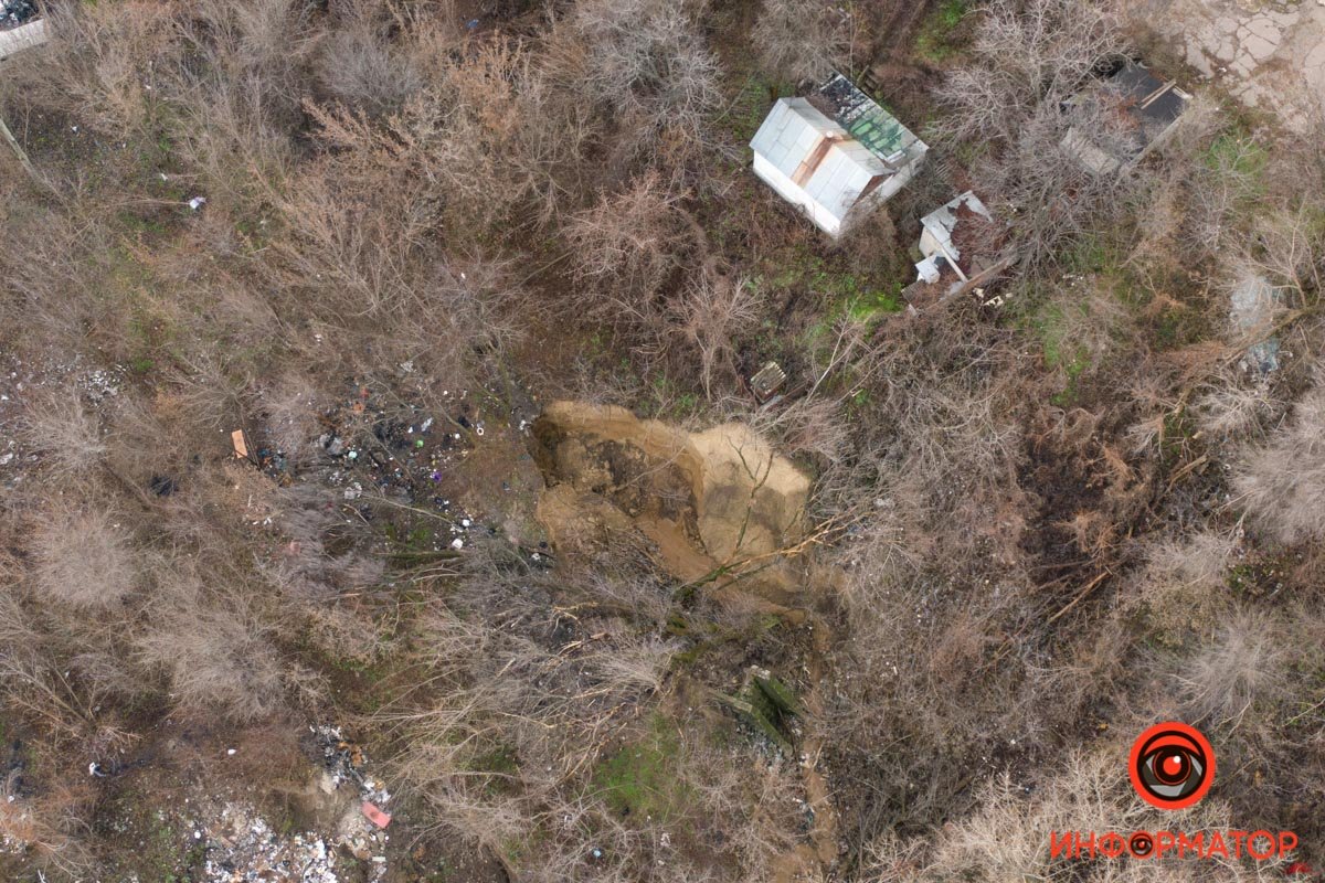 Размывает грунт