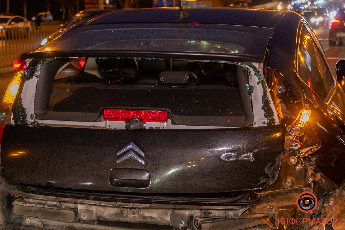 Водителя Citroen госпитализировали