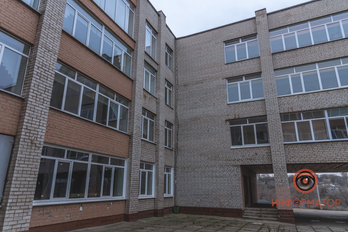  Доступ в здание школы № 22 всем участникам образовательного процесса запрещен