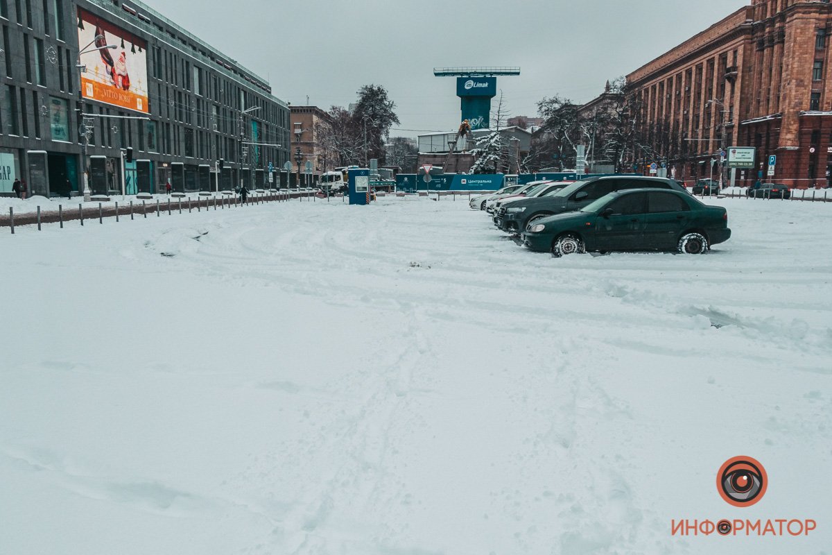 Еще есть шанс походить по нетронутому снегу