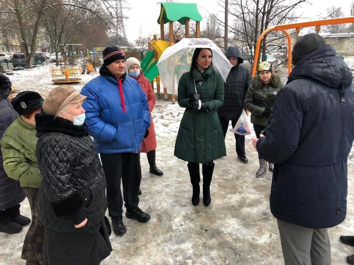 На Березинке реконструировали придомовой сквер 3