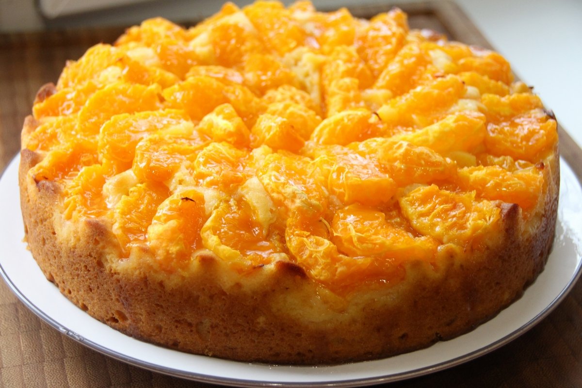 Домашний шеф: как приготовить мандариновый пирог 1