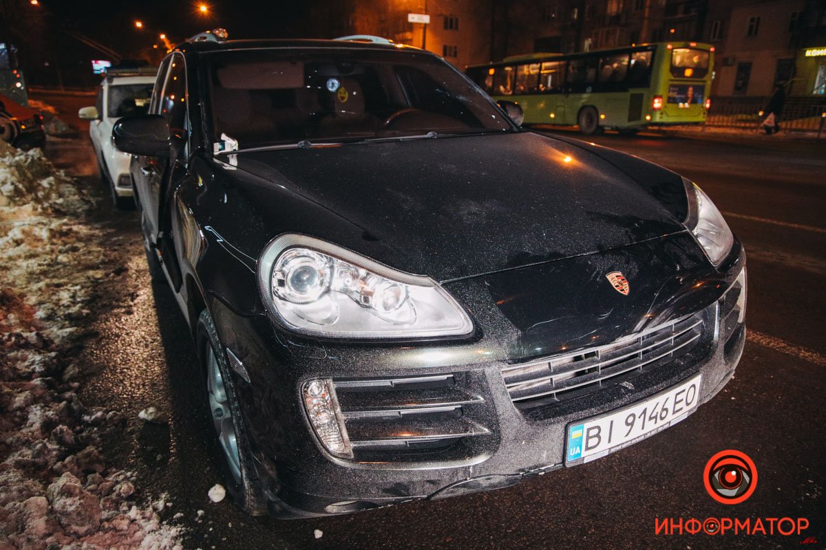 Автомобиль удалось повторно остановить на Гагарина, 99 Автомобиль удалось повторно остановить на Гагарина, 99