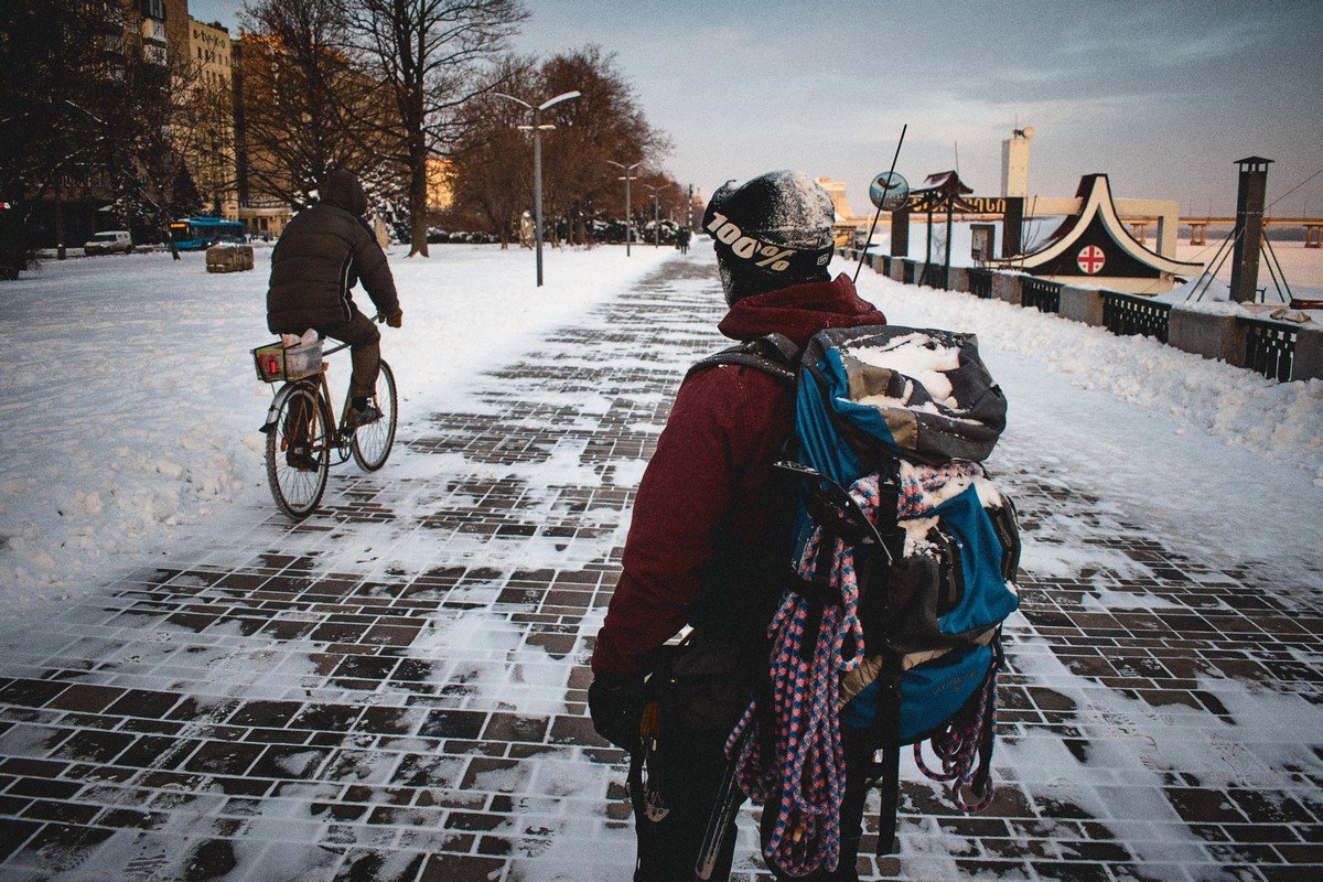 Вот один человек, судя по всему, спасен Вот один человек, судя по всему, спасен