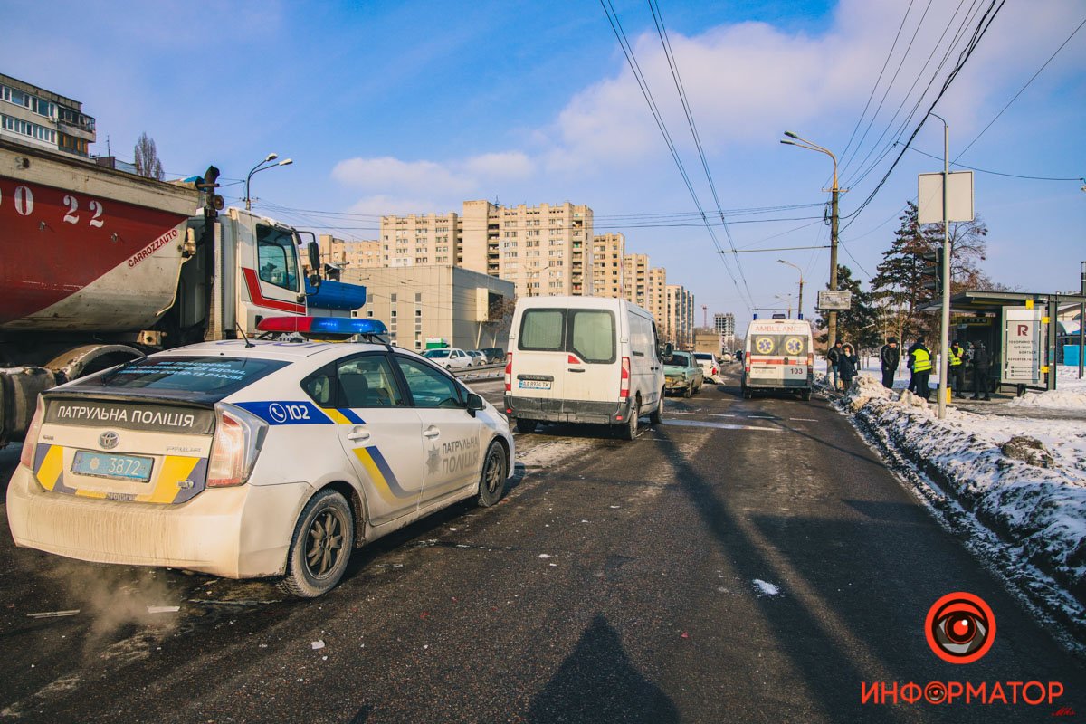 Собирается пробка Собирается пробка