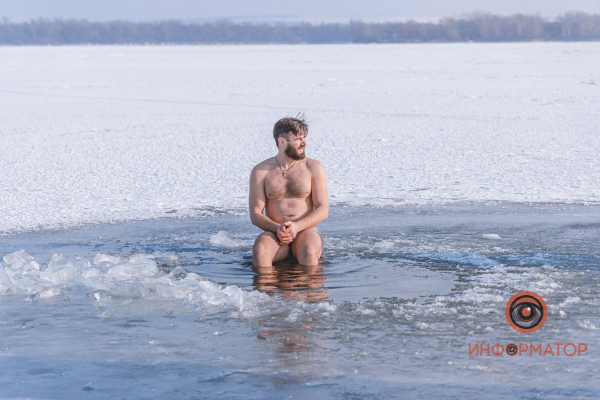 Просто пришел ноги помочить. Да, в -15