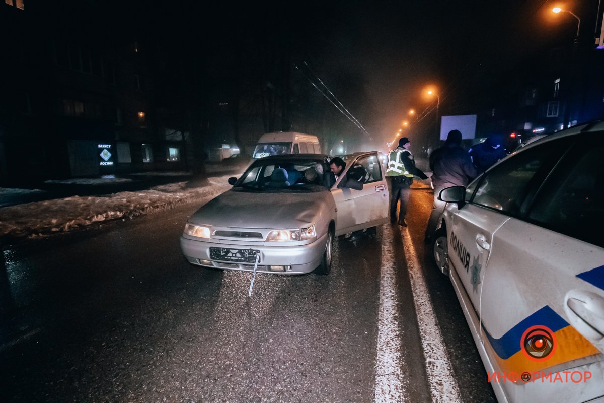 Детали устанавливаются