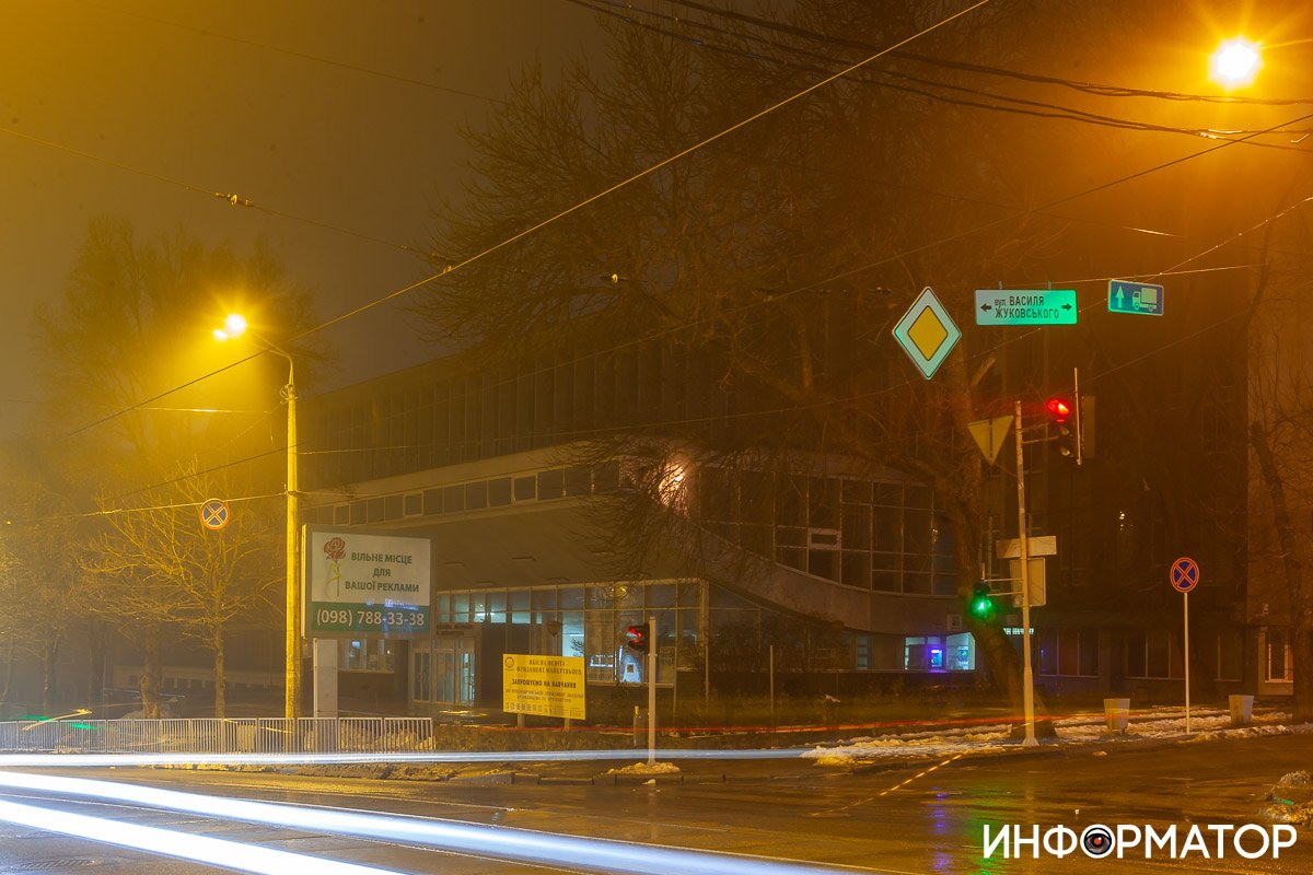 Фонари, верные спутники ночи