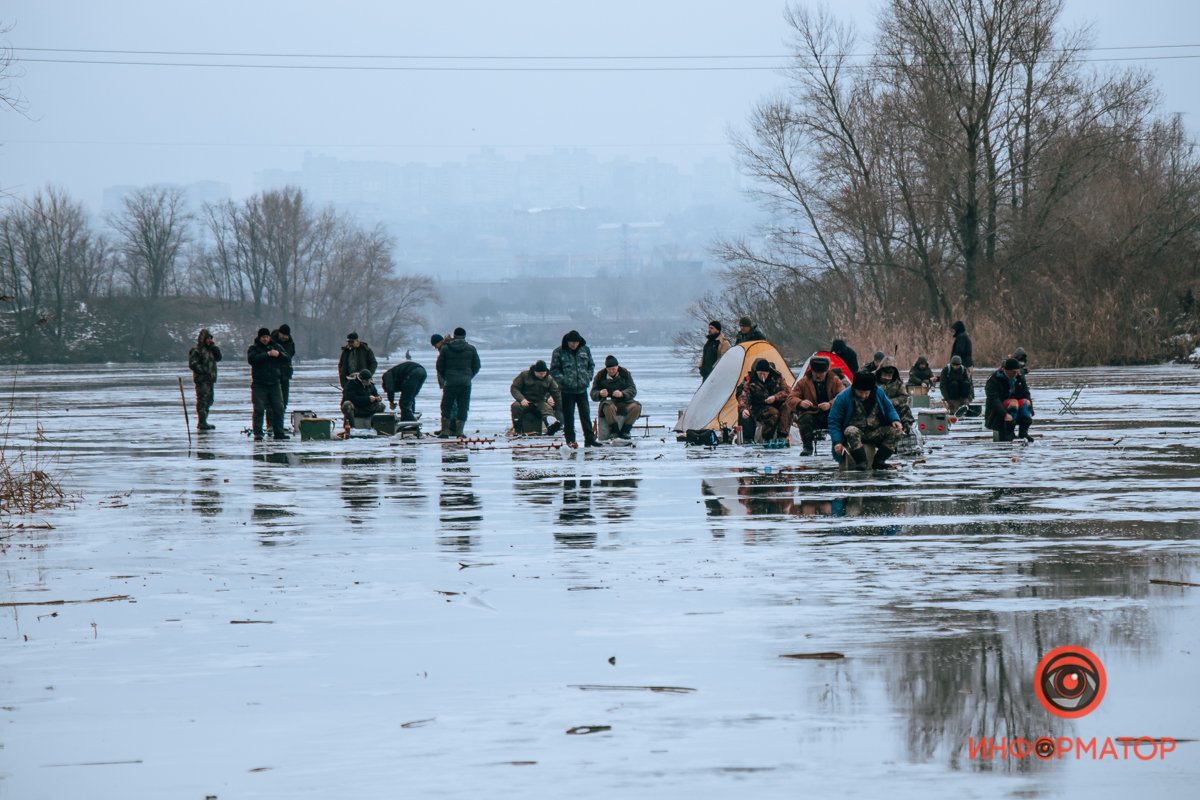Обираются в кучу, чтобы было удобнее спасать 