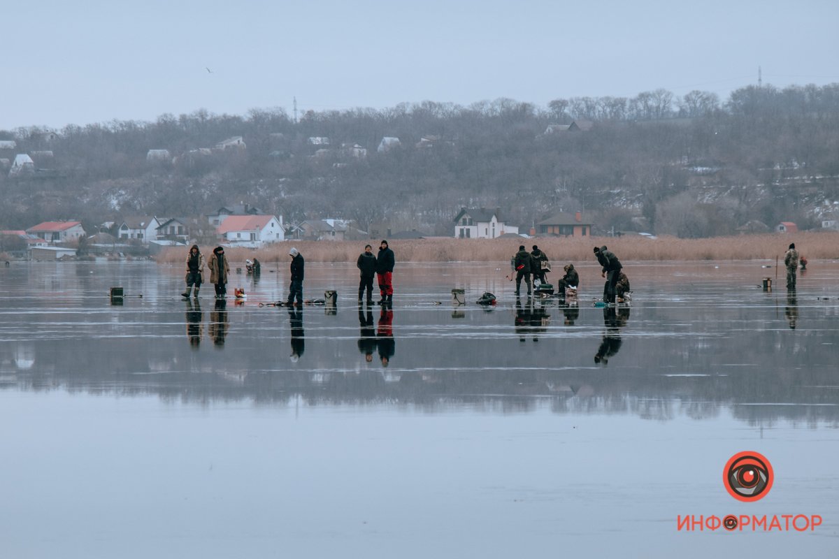Так красиво позировали, а объектив не добивает :(