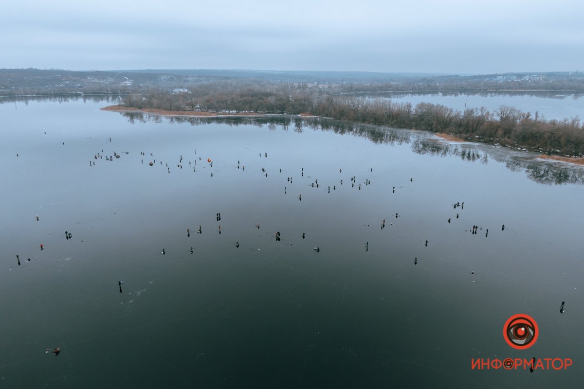 Выстроились в виде карты Италии?