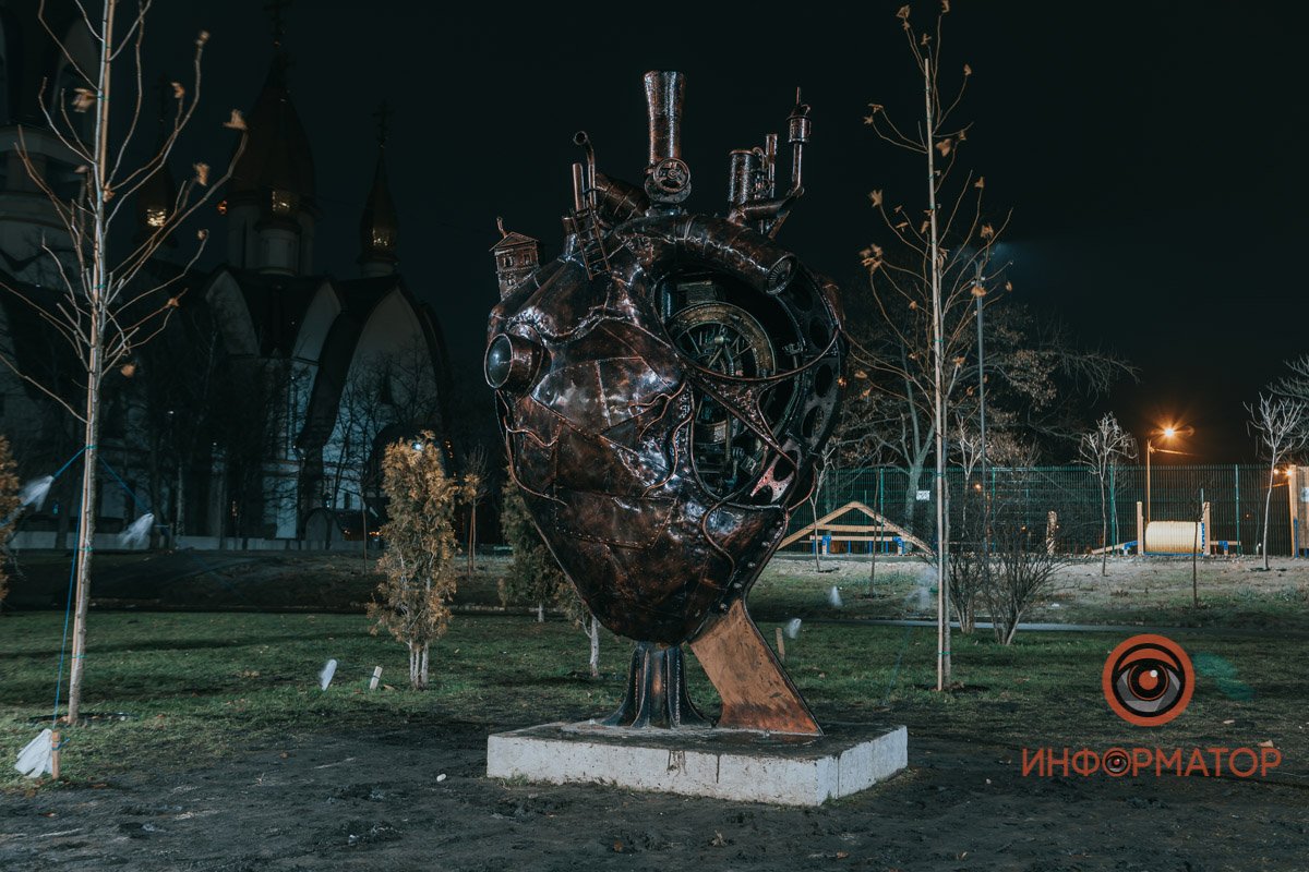 Глупое сердце, не бейся! Все мы обмануты счастьем... Глупое сердце, не бейся! Все мы обмануты счастьем...