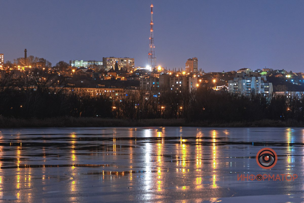 Жилые массивы напоминают нам о заземленности в этой галактике