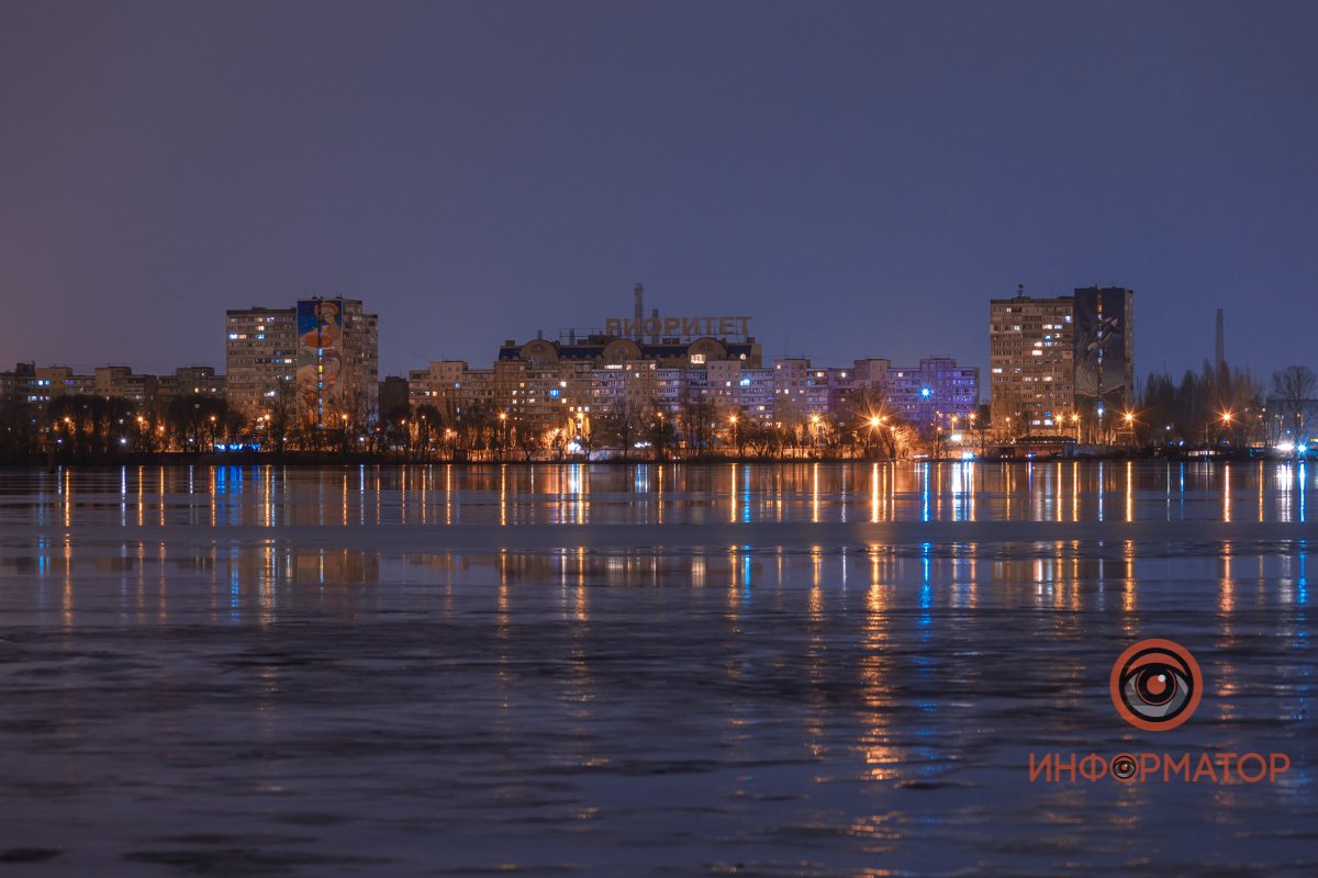 Если долго смотреть на тот берег, он начинает расплываться в глаза
