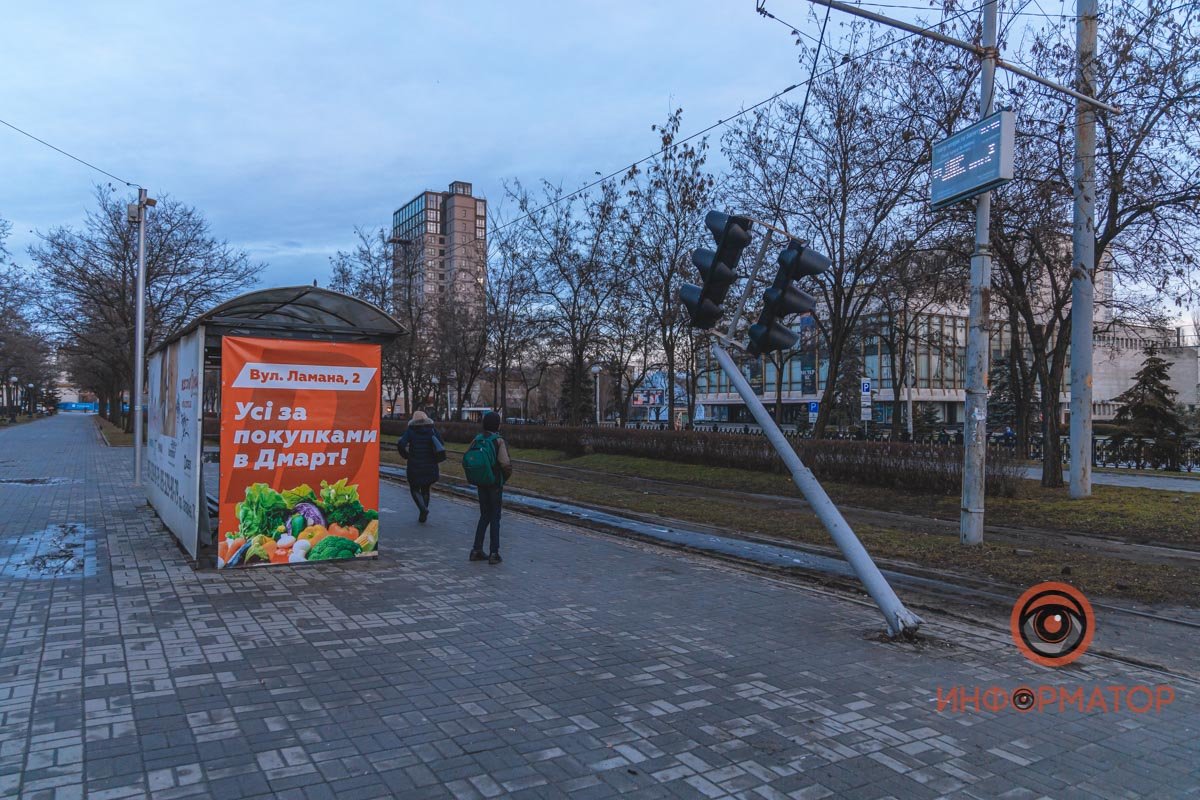 Просим вас быть внимательными Просим вас быть внимательными