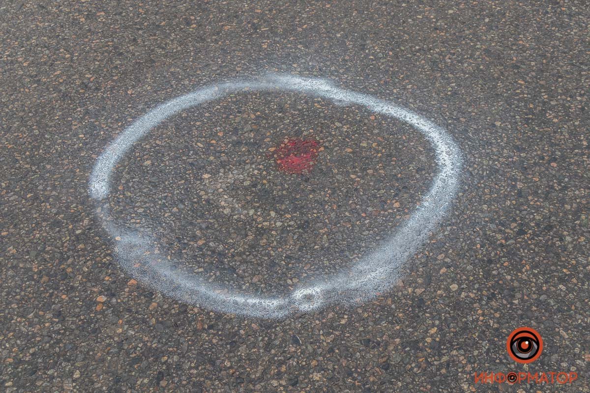 Женщина попала под колеса микроавтобуса Renault 