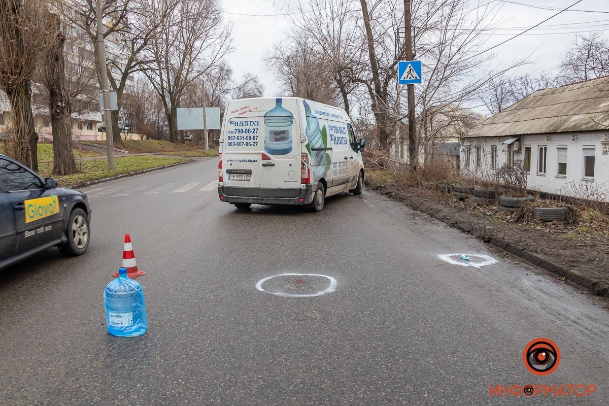 У женщины сломана голень