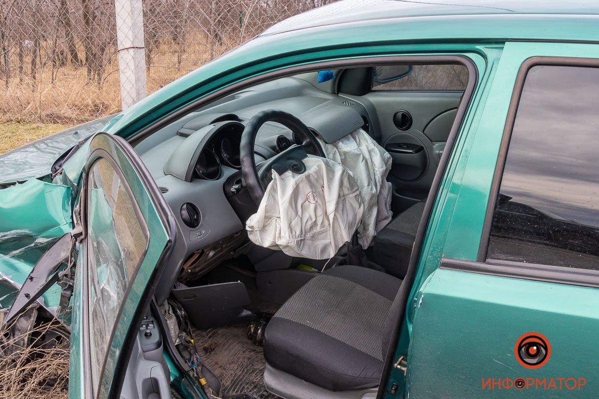 В авто сработали подушки безопасности
