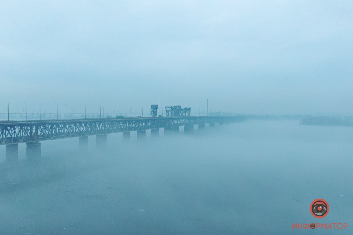 Кто-то украл часть моста Кто-то украл часть моста